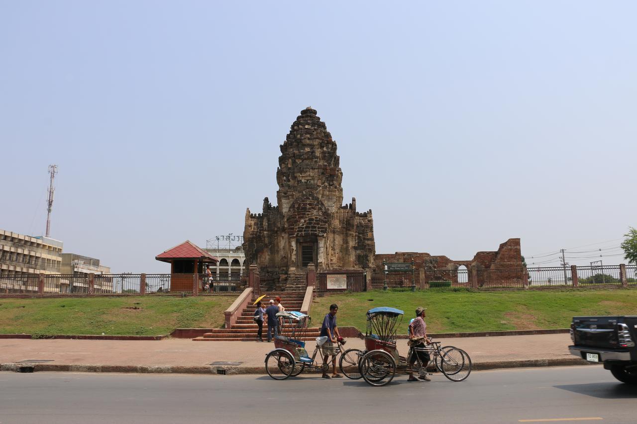 Nett Hotel Lop Buri Exterior foto